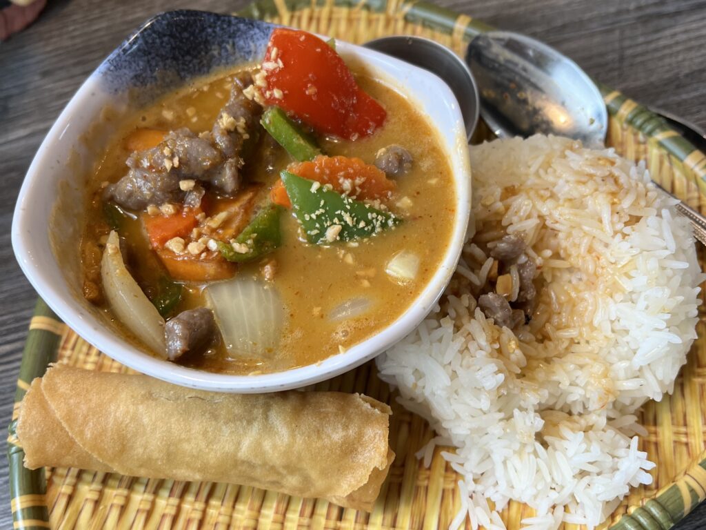 Lotus Thai lunch menu